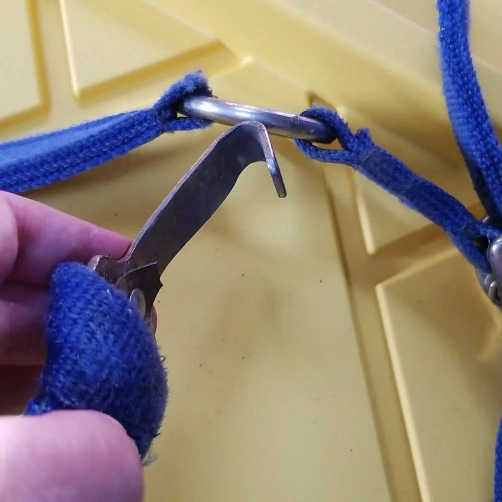 🐴ADJUSTABLE HORSE HALTER - Picture 4 of 8